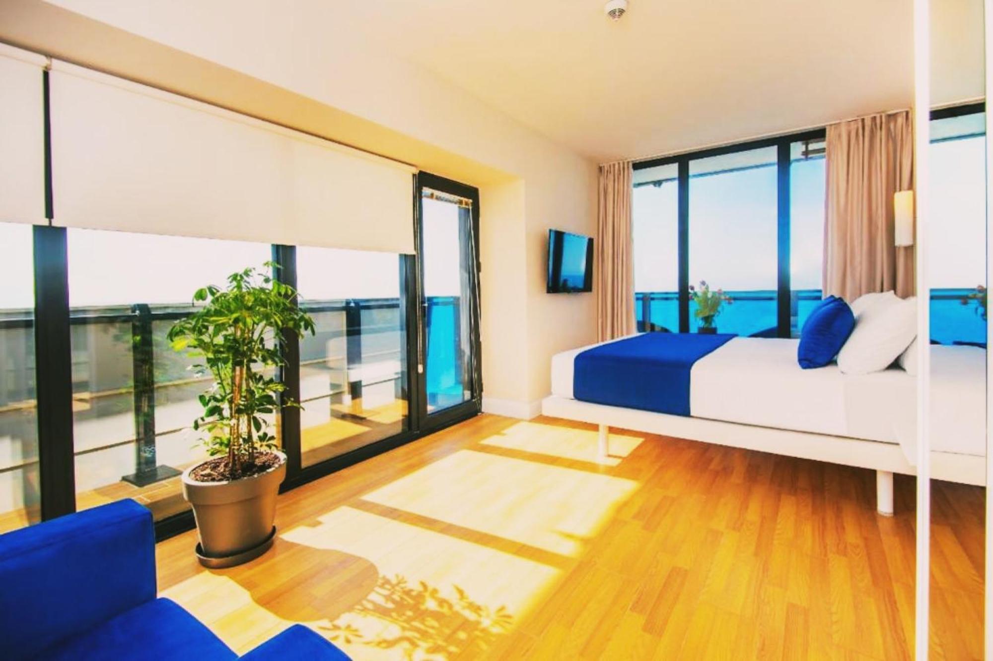 Orbi City-Sea View Aparthotel Batumi Exterior foto